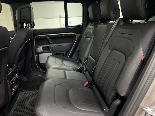 Used 2023 Land Rover Defender 130 X AWD/4WD image 26