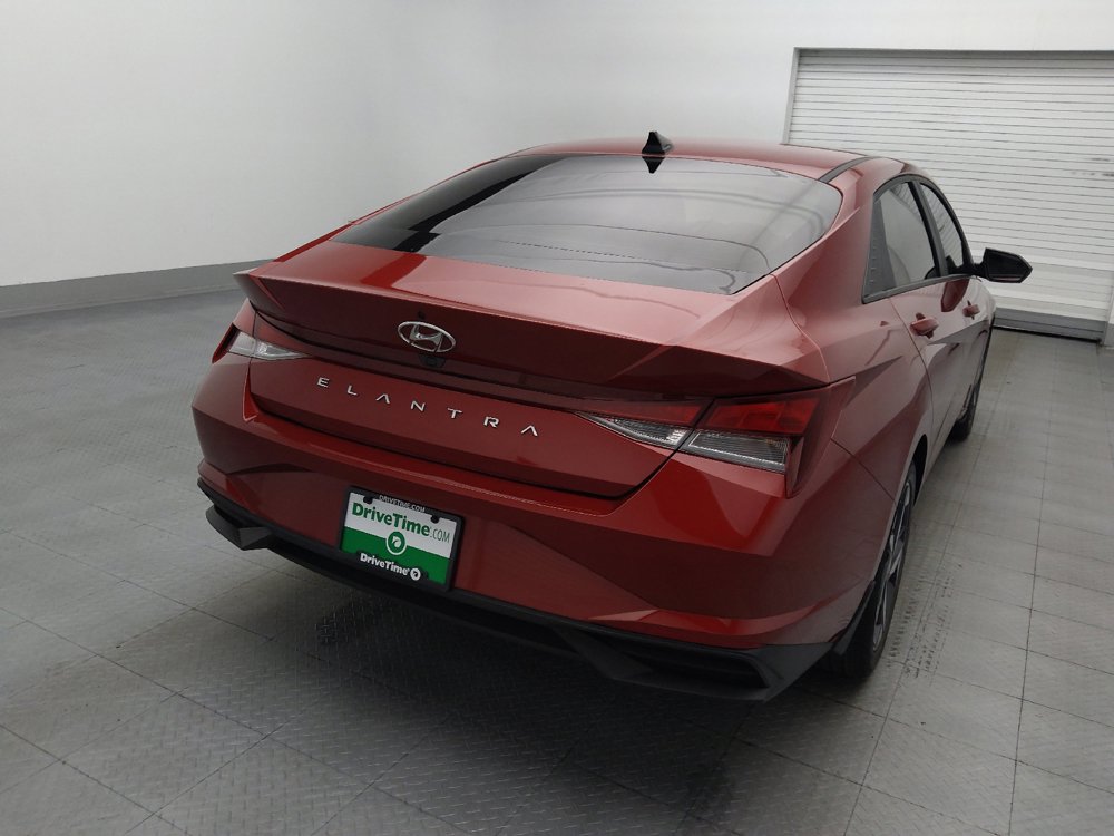 Used 2023 Hyundai Elantra SEL w/ Convenience Package FWD image 7