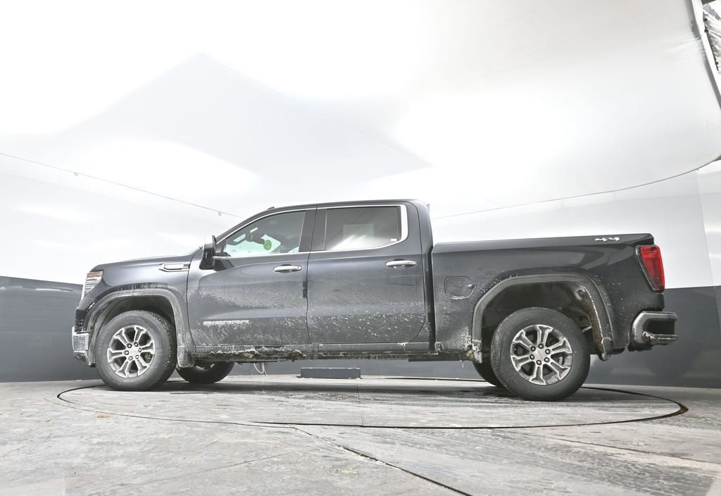 Used 2024 GMC Sierra 1500 SLT image 30