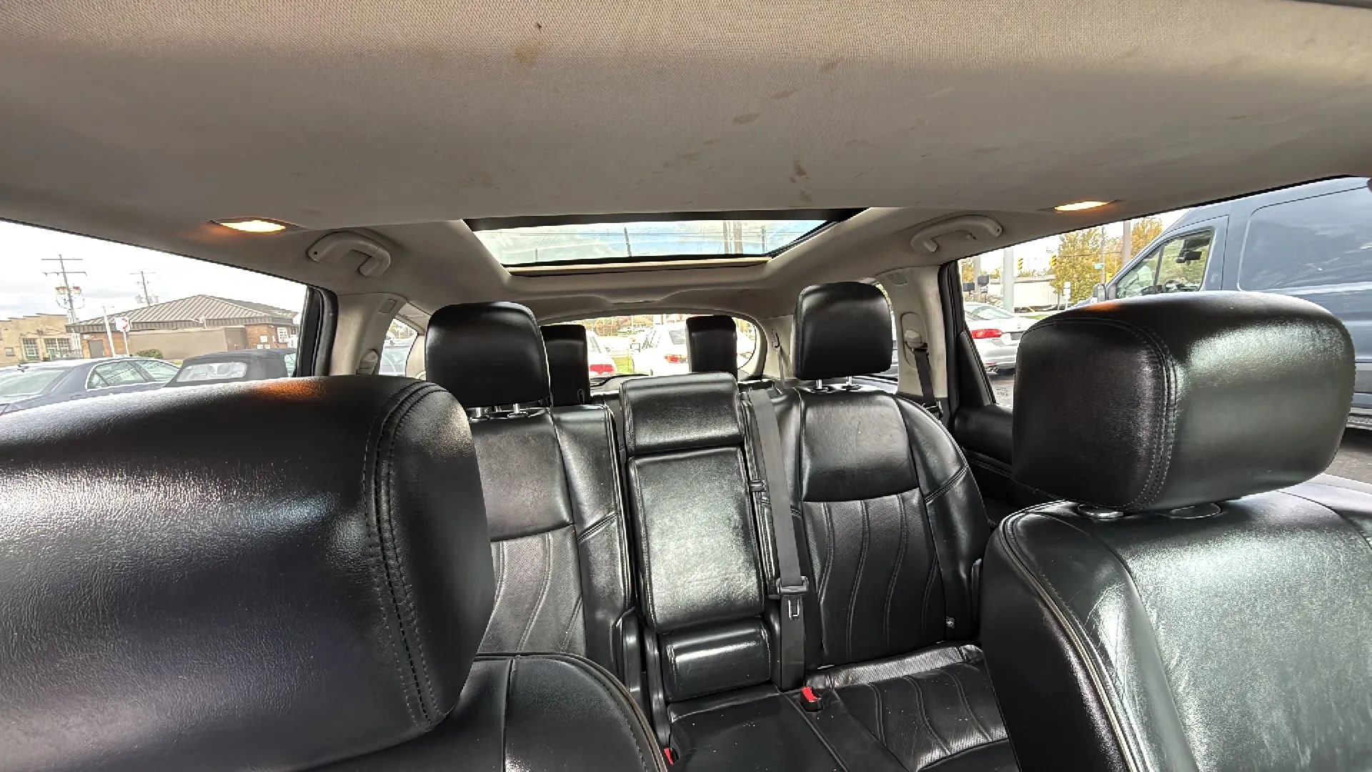 Used 2015 INFINITI QX60 AWD w/ Deluxe Touring Package image 19