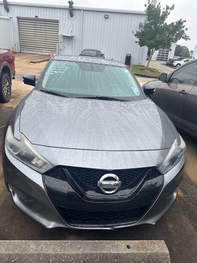 Used 2018 Nissan Maxima SR w/ Midnight Edition image 2