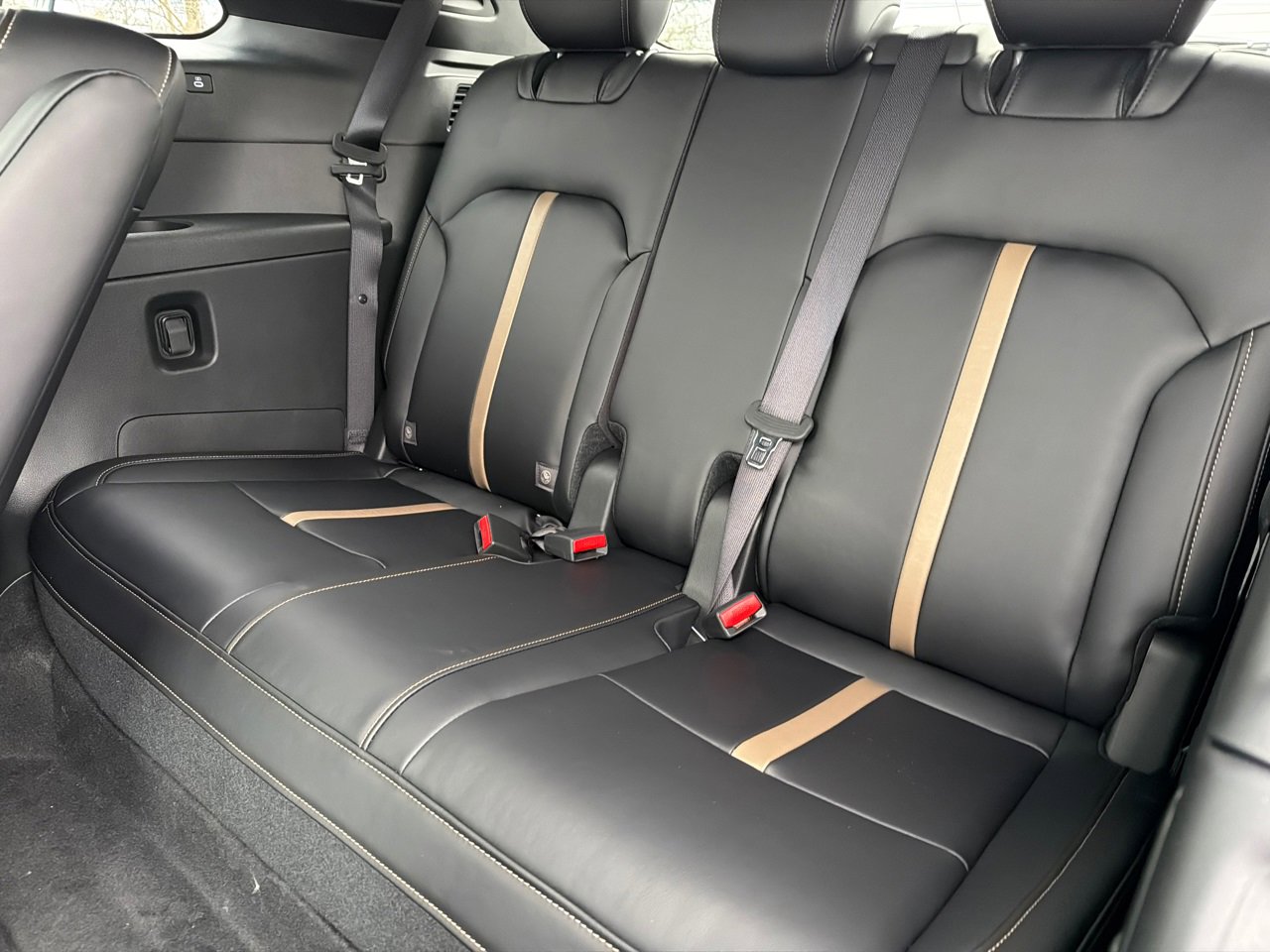 New 2026 MAZDA CX-90 Plug-In Hybrid w/ Premium Plus image 17