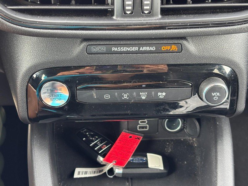 Used 2025 Ford Escape ST-Line Select w/ Tech Pack #1 AWD/4WD image 24