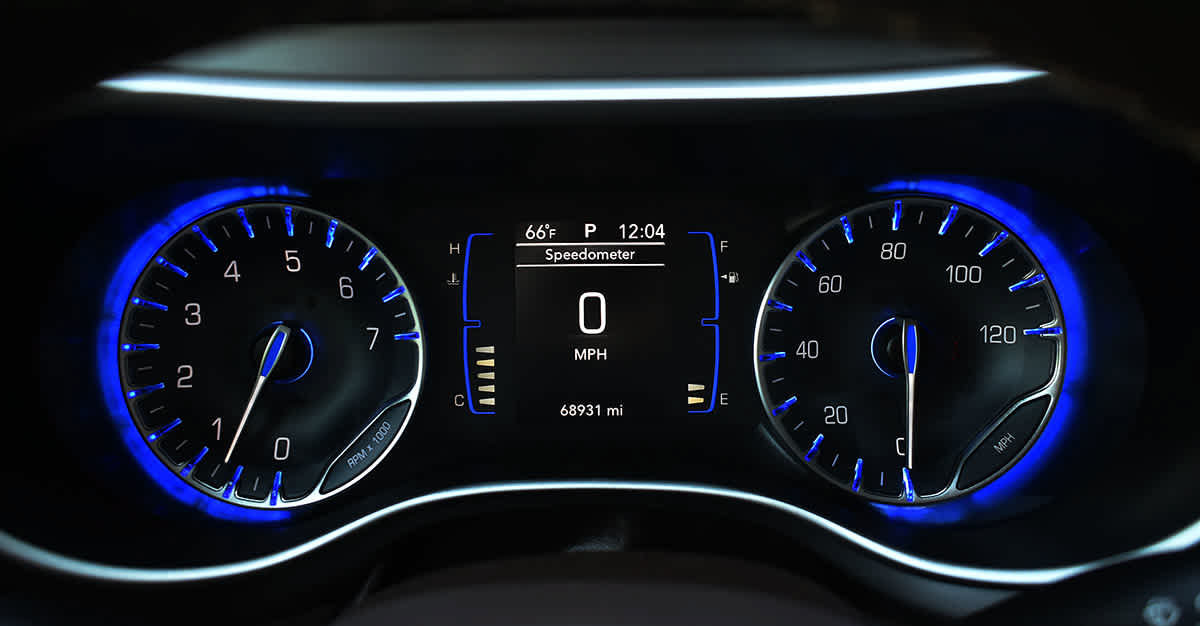 Used 2019 Chrysler Pacifica Touring-L FWD image 16