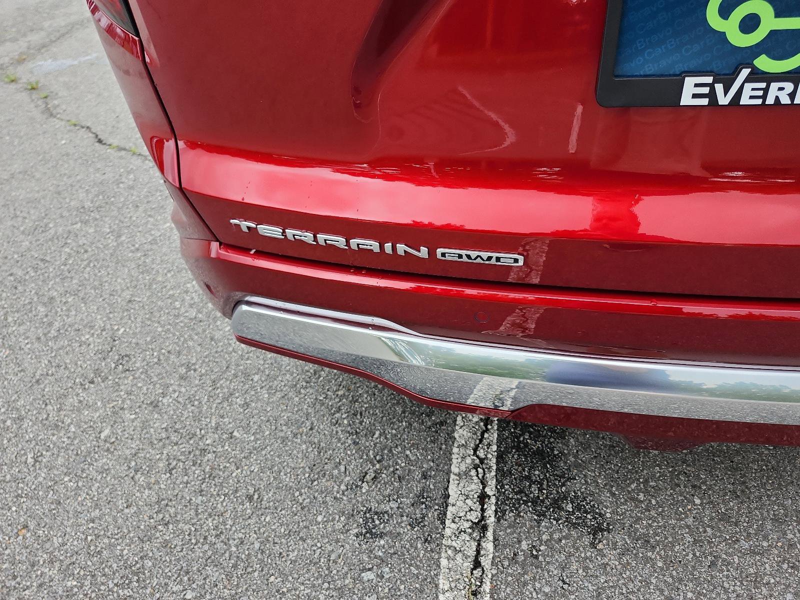 Certified 2026 GMC Terrain Denali AWD/4WD image 4