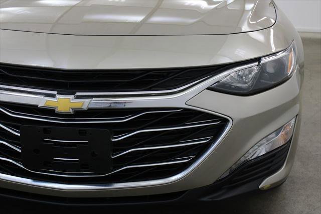 Used 2024 Chevrolet Malibu LT FWD image 8