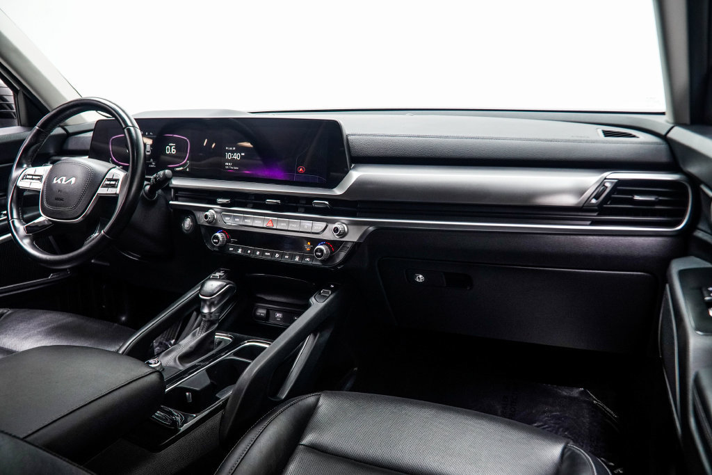 Used 2023 Kia Telluride S w/ S Sunroof Package FWD image 28