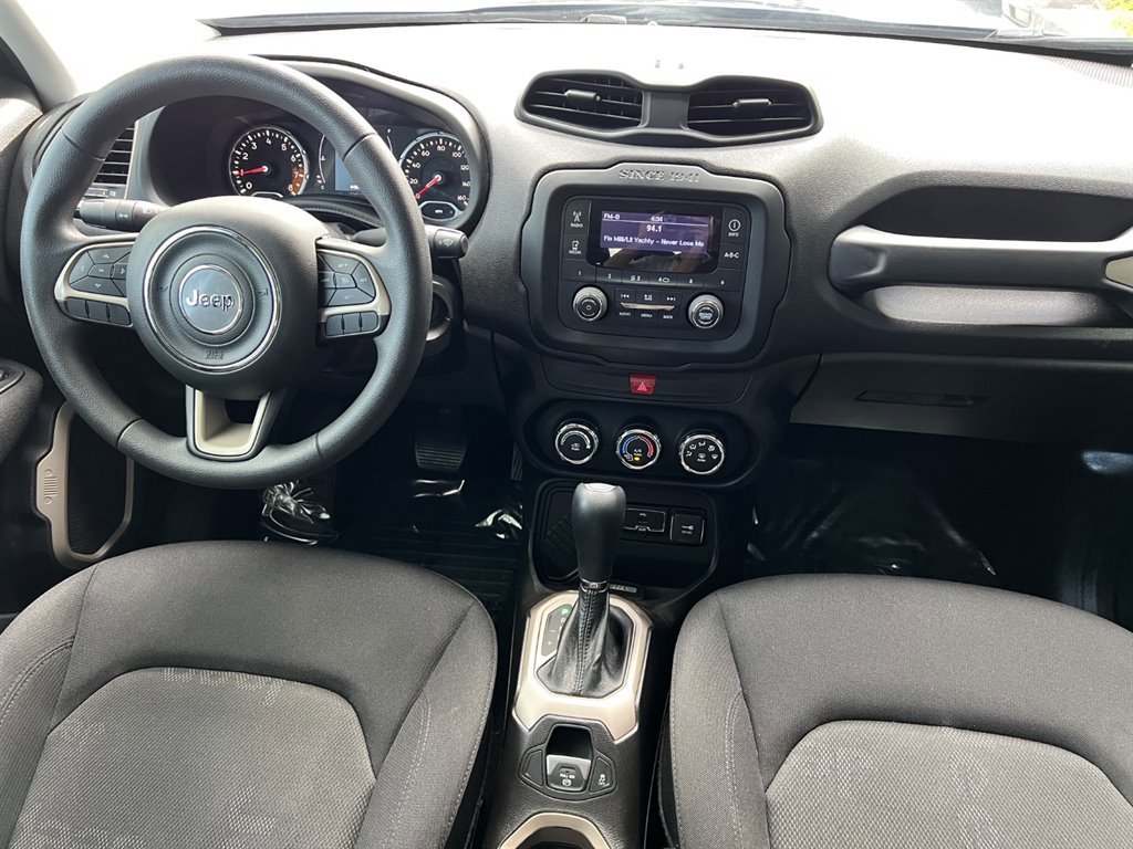 Used 2017 Jeep Renegade Sport w/ Power & Air Group FWD image 16
