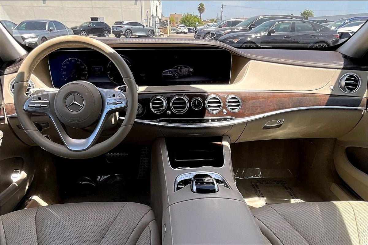 Used 2018 Mercedes-Benz S 450 Sedan image 11