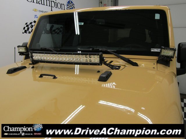 Used 2013 Jeep Wrangler Unlimited Sport image 3