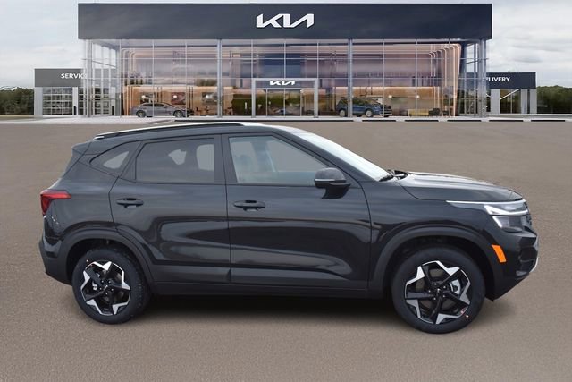 New 2026 Kia Seltos S image 2