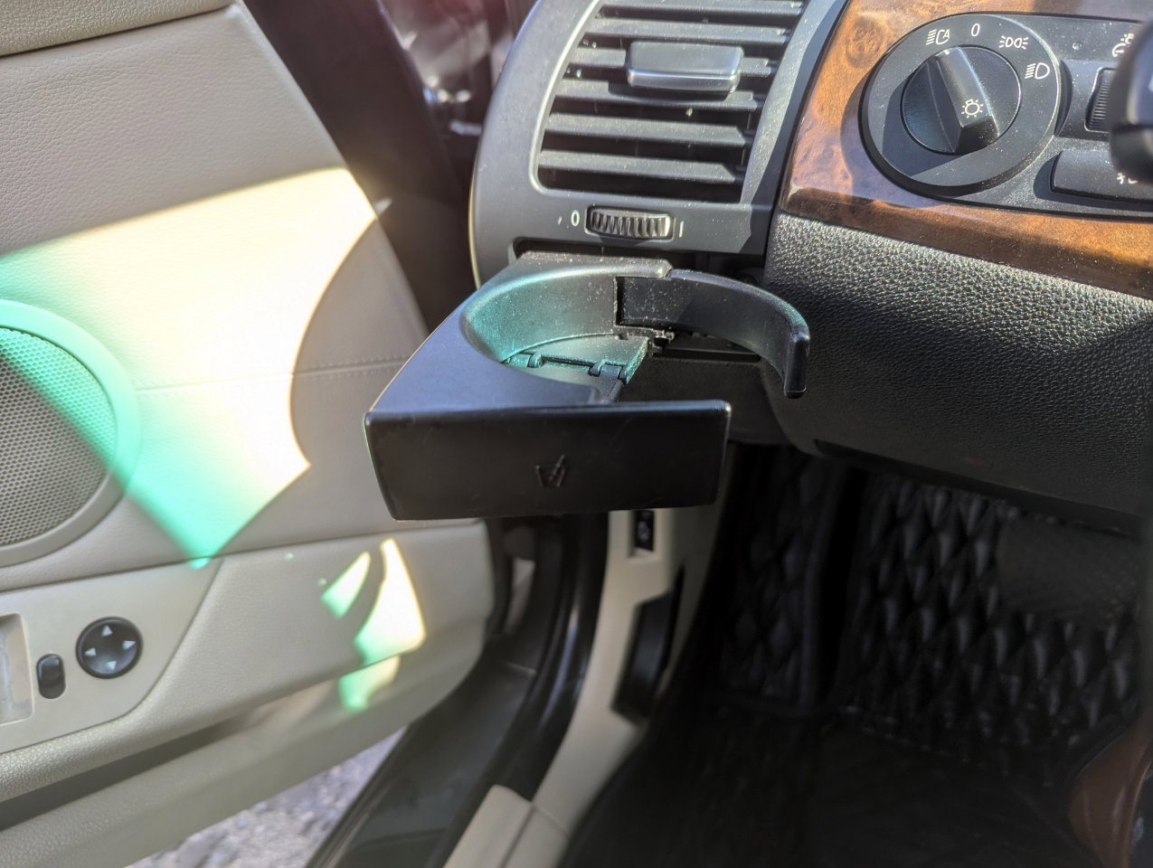 Used 2008 BMW Z4 3.0i image 14