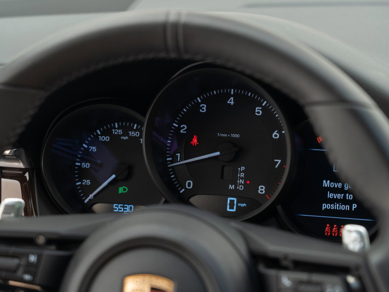 Certified 2025 Porsche Macan image 30