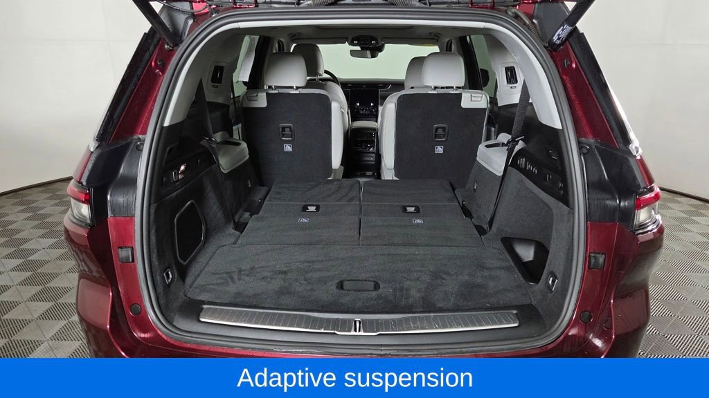 Used 2023 Jeep Grand Cherokee L Overland image 11