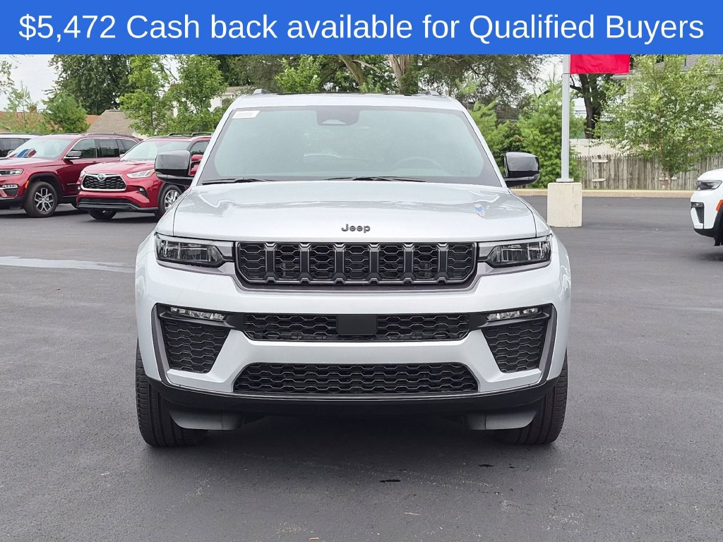 New 2026 Jeep Grand Cherokee L Limited w/ Limited Altitude Package AWD/4WD image 8