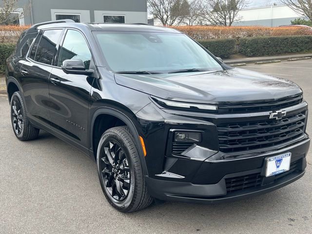 New 2026 Chevrolet Traverse LT w/ Midnight/Sport Edition