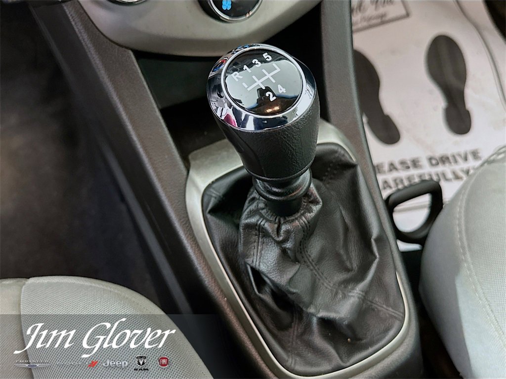 Used 2013 Chevrolet Sonic LS image 33