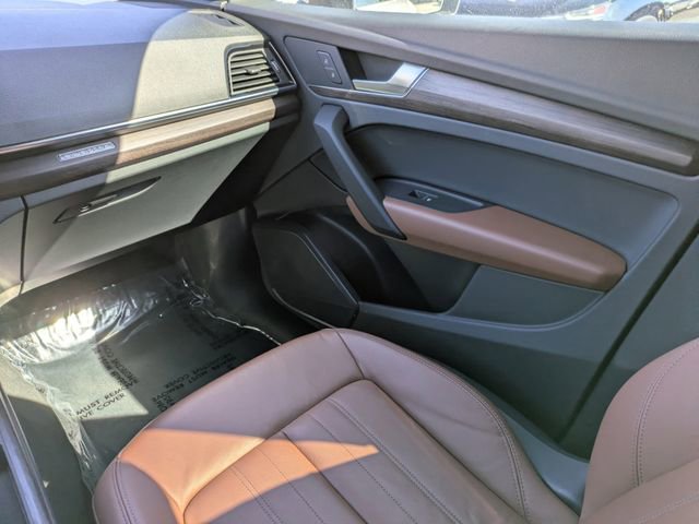 Used 2022 Audi Q5 2.0T Premium image 14