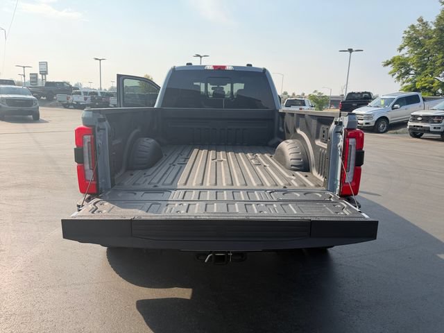 Used 2025 Ford F450 Platinum w/ Platinum Plus Package AWD/4WD image 22