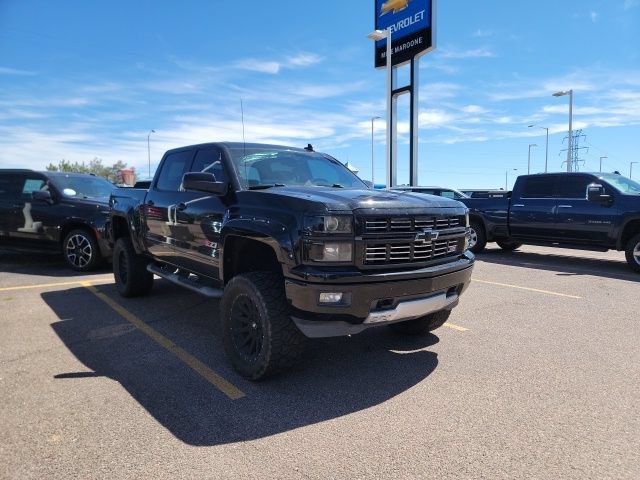 Used 2015 Chevrolet Silverado 1500 LTZ Z71 w/ Midnight Edition AWD/4WD image 3