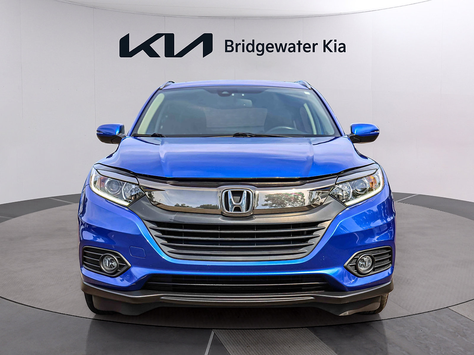 Used 2019 Honda HR-V EX-L image 2
