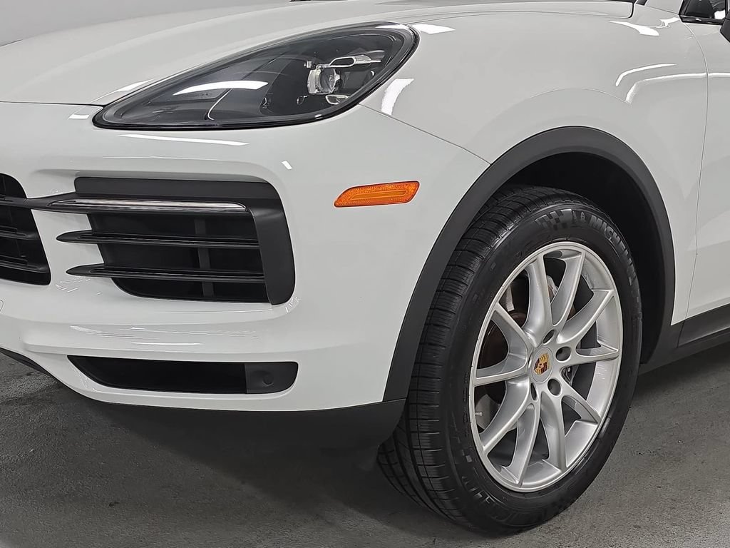 Certified 2020 Porsche Cayenne AWD/4WD image 11