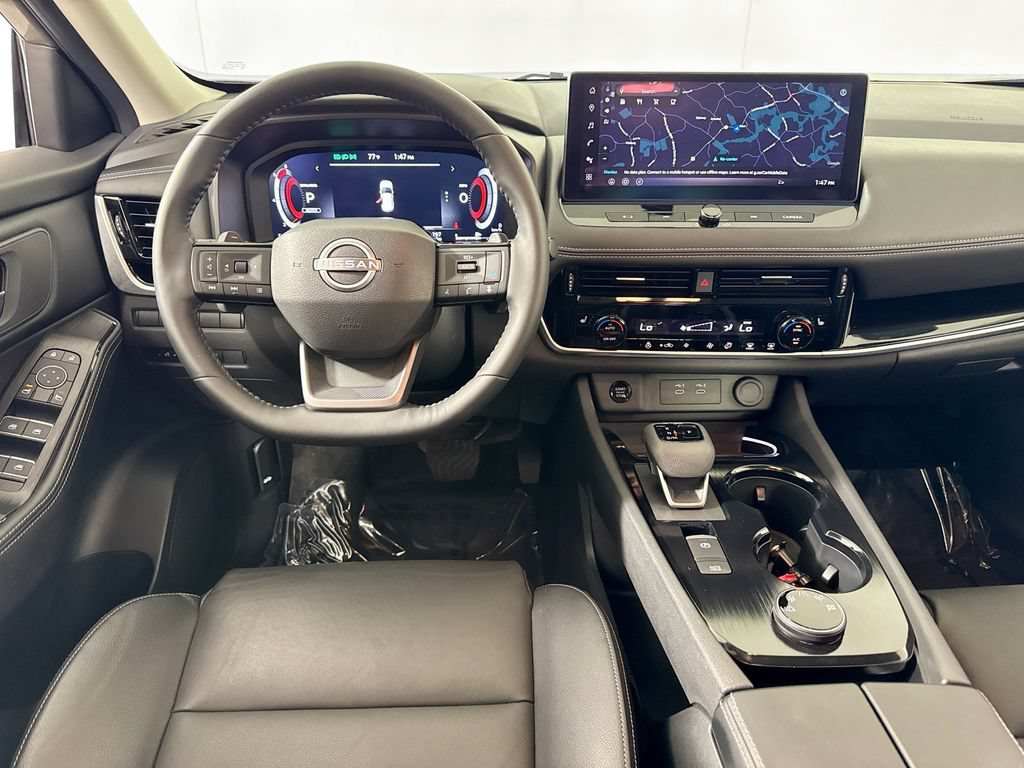 Used 2025 Nissan Rogue SL AWD/4WD image 27