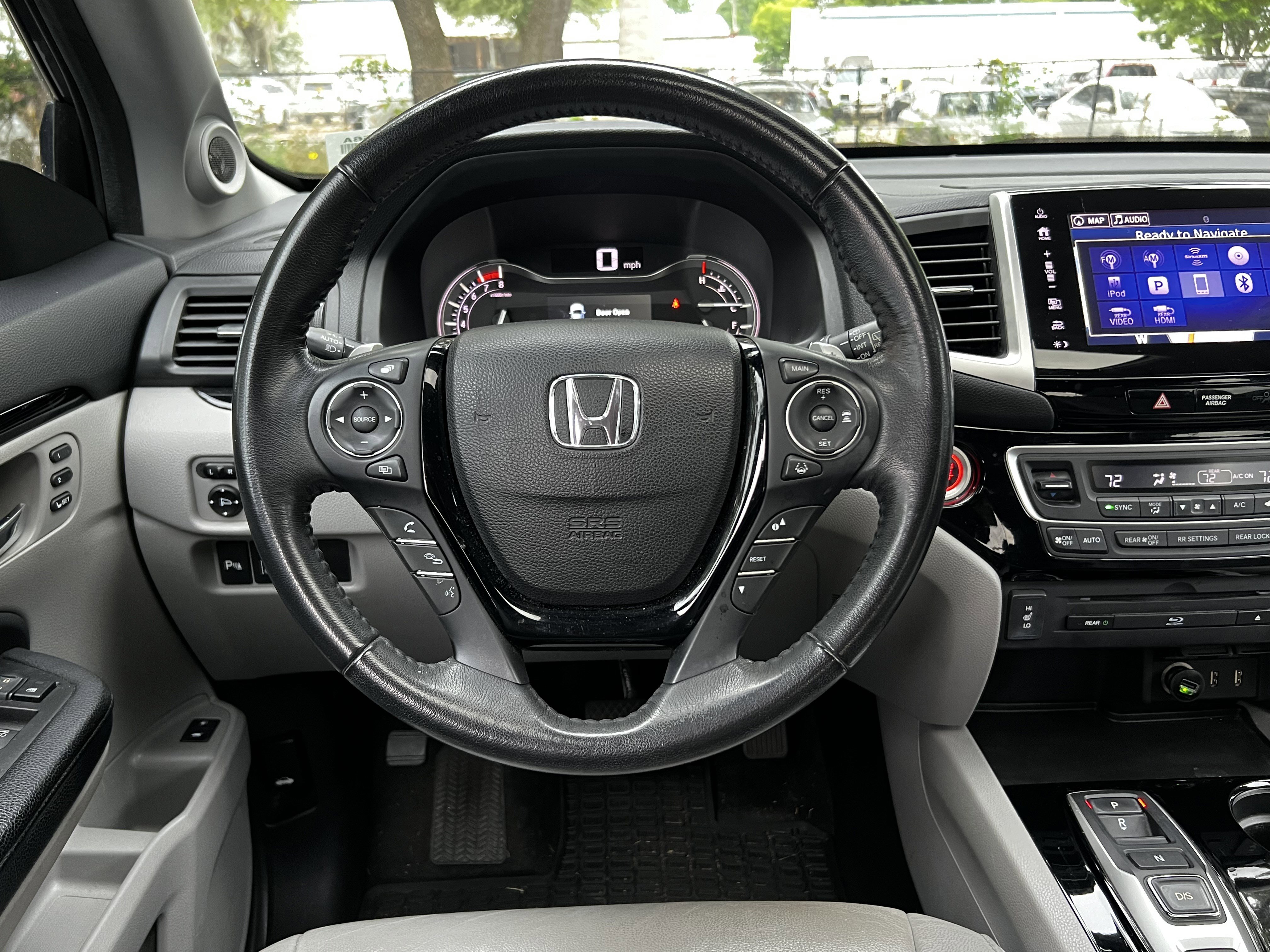 Used 2017 Honda Pilot Touring image 34