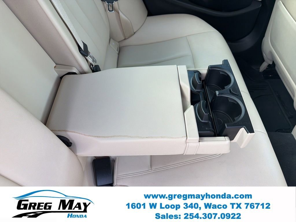 Used 2019 BMW 530e w/ Convenience Package RWD image 26