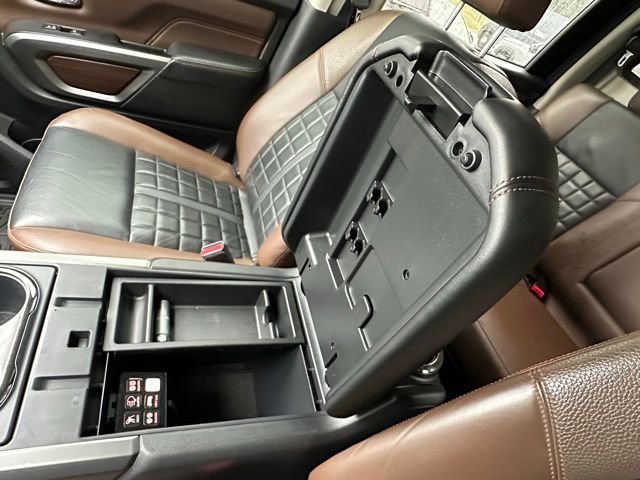 Used 2019 Nissan Titan Platinum Reserve w/ Platinum Utility Package image 27