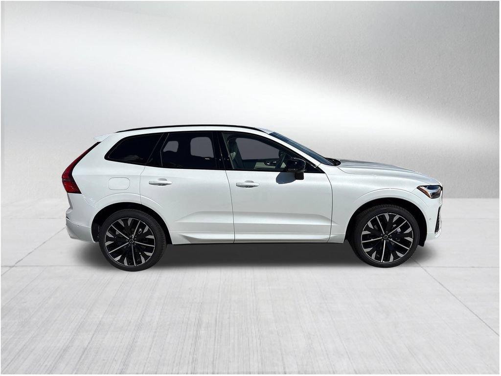 New 2026 Volvo XC60 B5 Ultra w/ Protection Package Premier AWD/4WD image 4