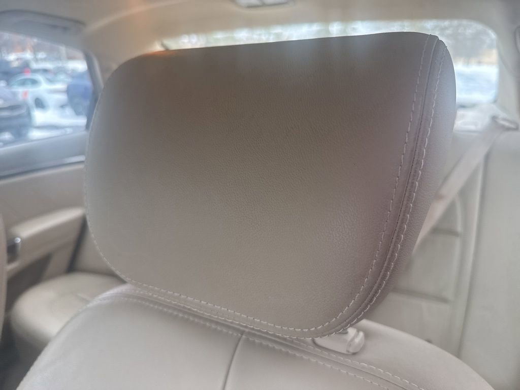 Used 2009 Hyundai Azera Limited w/ Ultimate Pkg 3 image 29