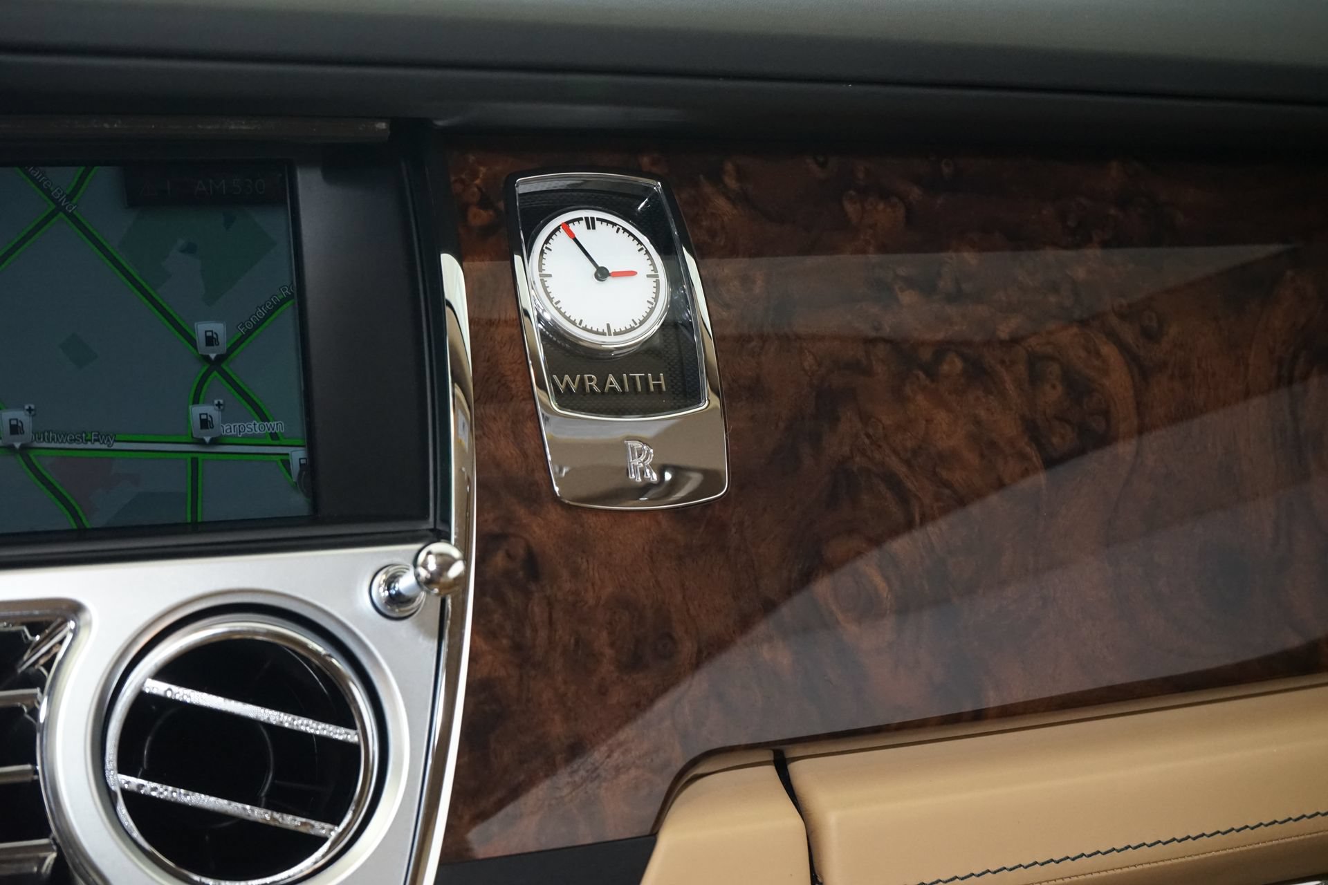 Used 2019 Rolls-Royce Wraith RWD image 20