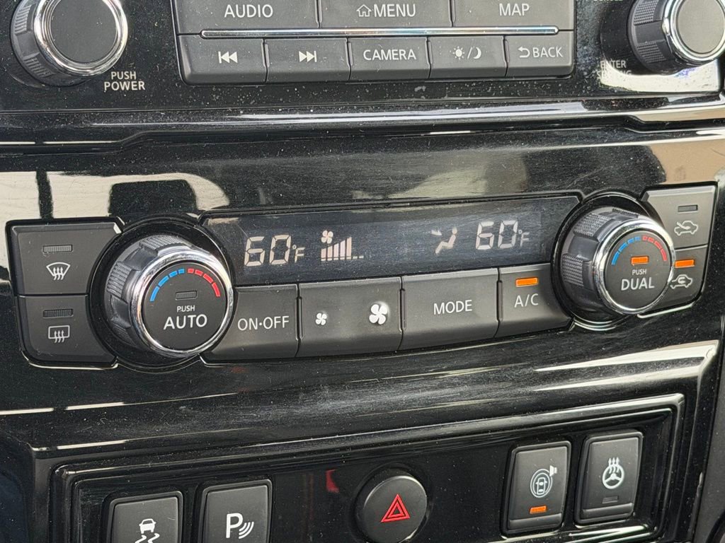 Used 2021 Nissan Titan PRO-4X w/ Pro-4x Convenience Package AWD/4WD image 20