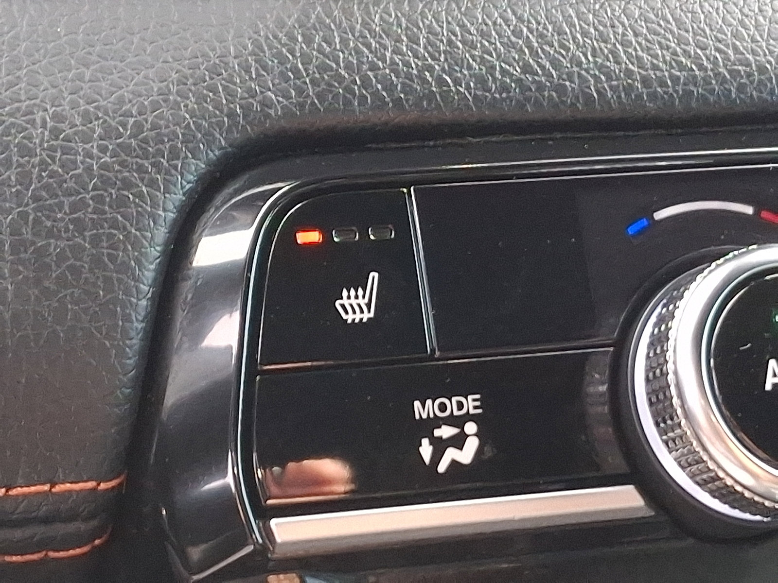 Used 2025 Honda Pilot Sport image 24