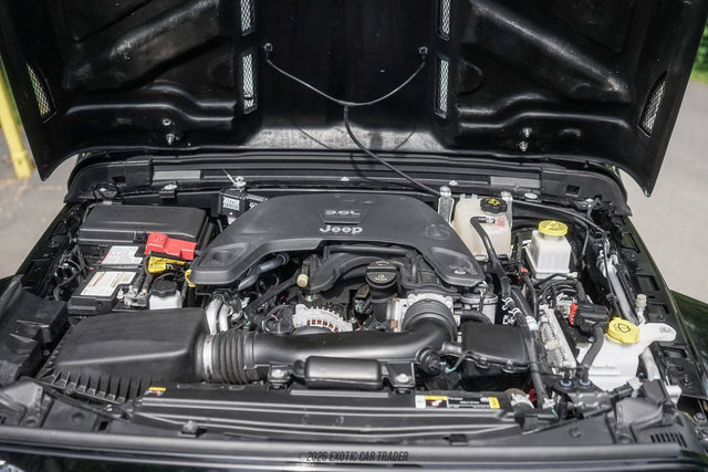 Used 2021 Jeep Gladiator Sport AWD/4WD image 16