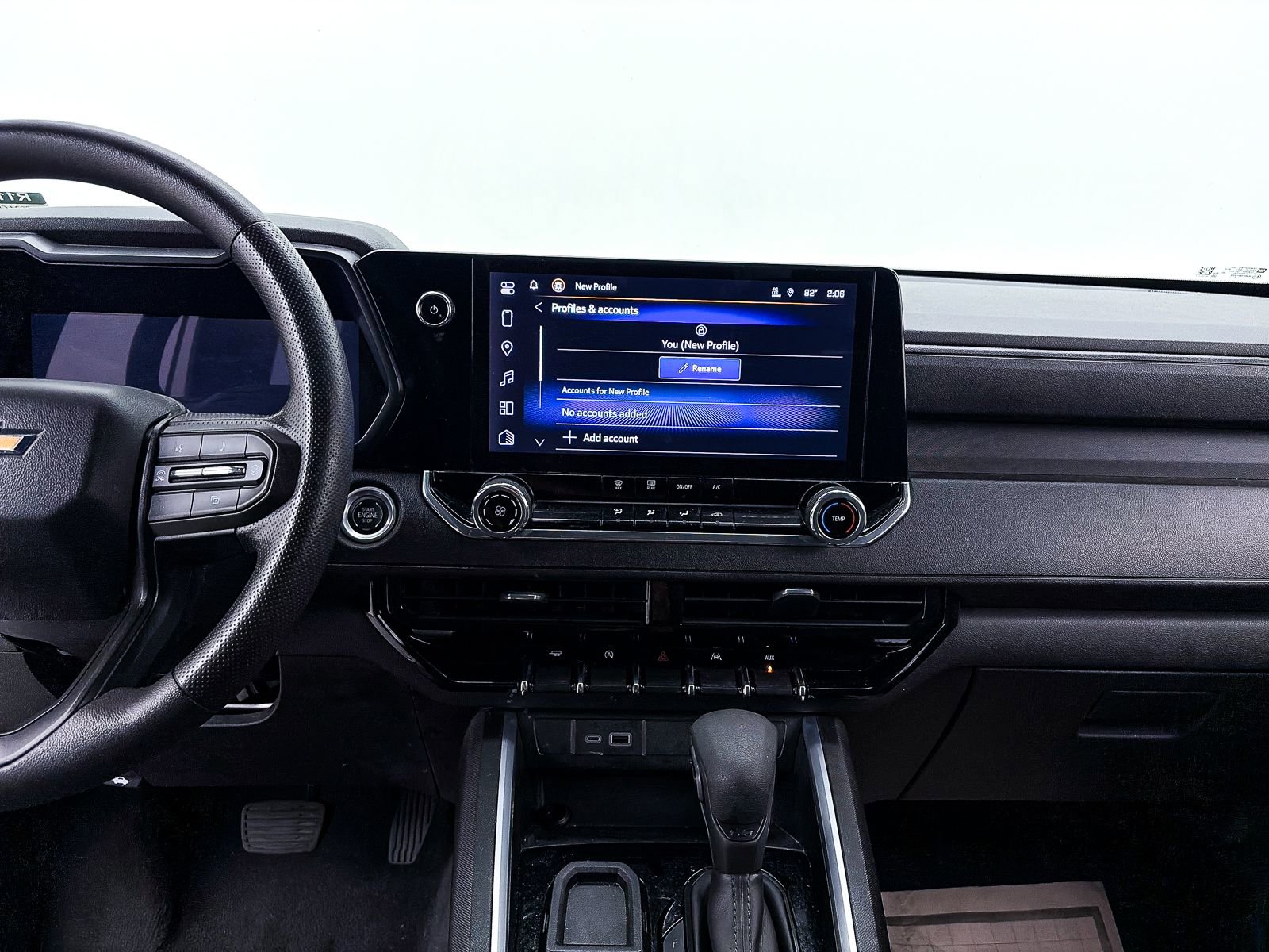 Used 2024 Chevrolet Colorado W/T w/ Advanced Trailering Package image 7