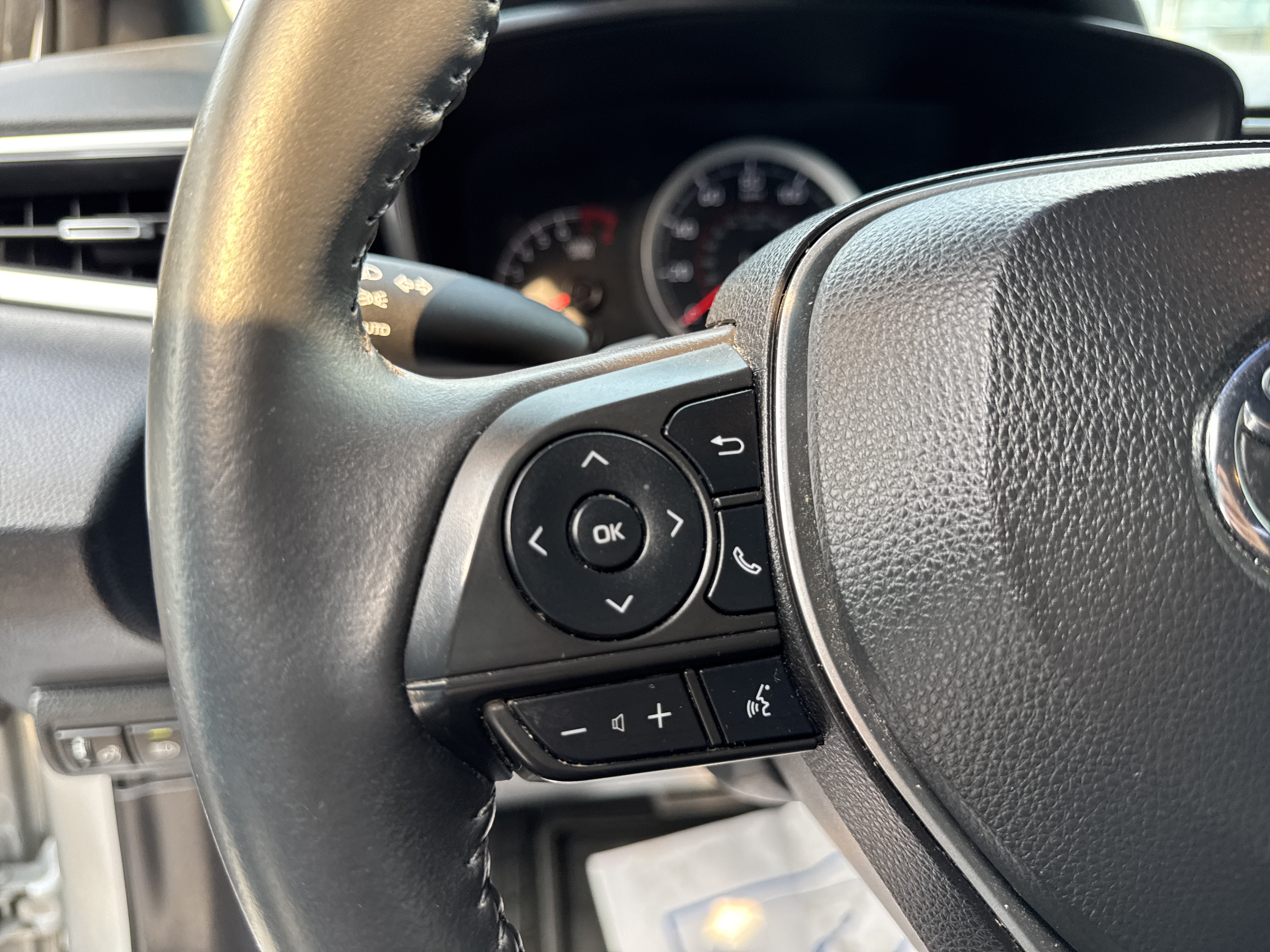 Used 2022 Toyota Corolla SE FWD image 10