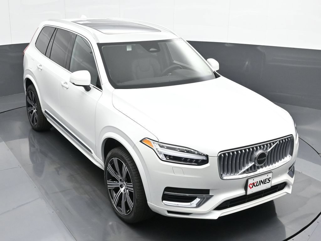 New 2025 Volvo XC90 T8 Core w/ Protection Package Premier AWD/4WD image 35