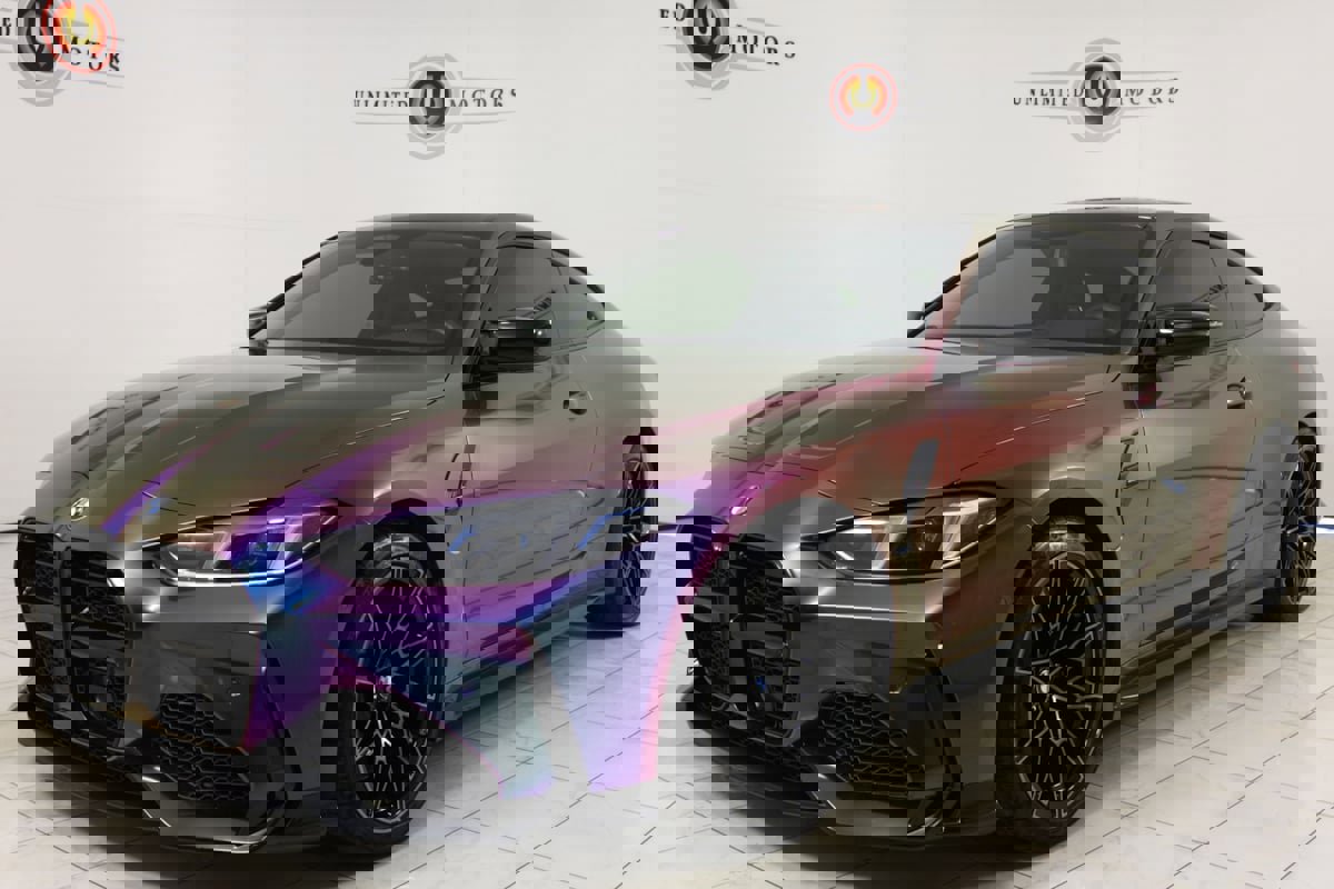 Used 2021 BMW M4 Competition w/ Executive Package RWD image 5