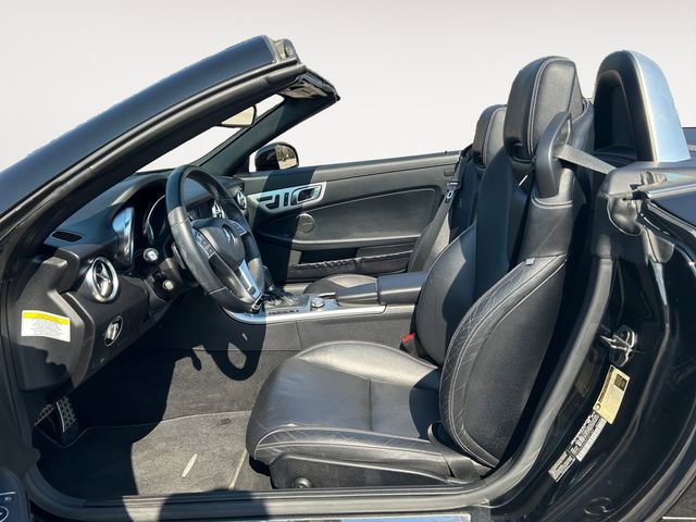 Used 2014 Mercedes-Benz SLK 250 image 9