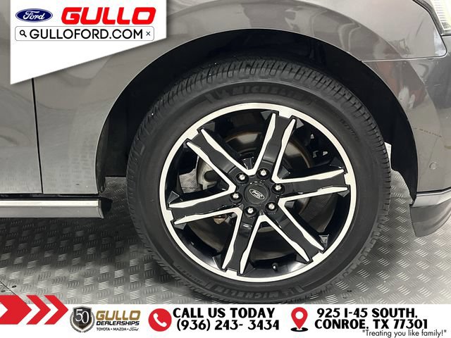 Used 2019 Ford Expedition Max Limited w/ Special Edition Package AWD/4WD image 32
