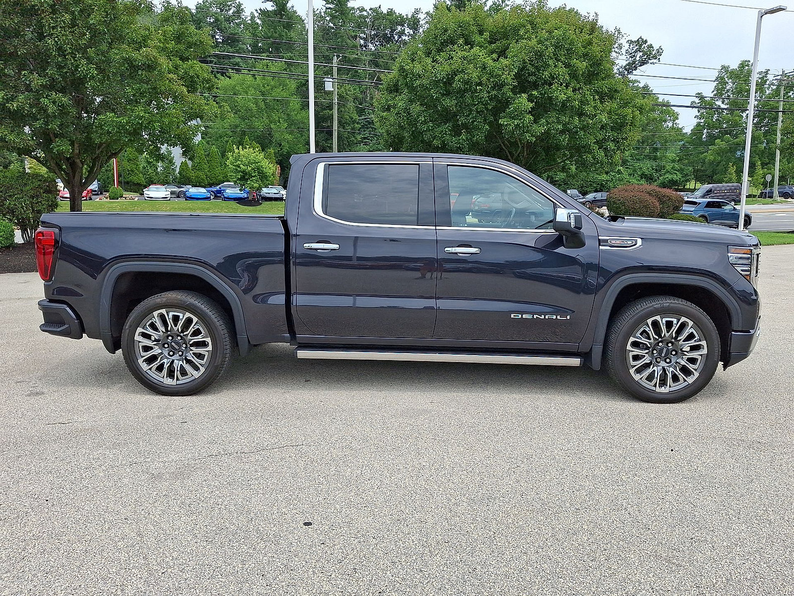 Used 2022 GMC Sierra 1500 Denali AWD/4WD image 26
