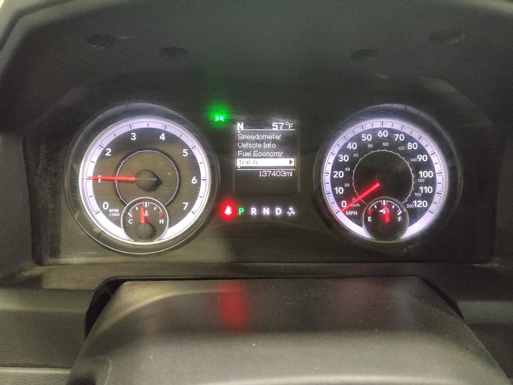 Used 2015 RAM 1500 Express AWD/4WD image 23