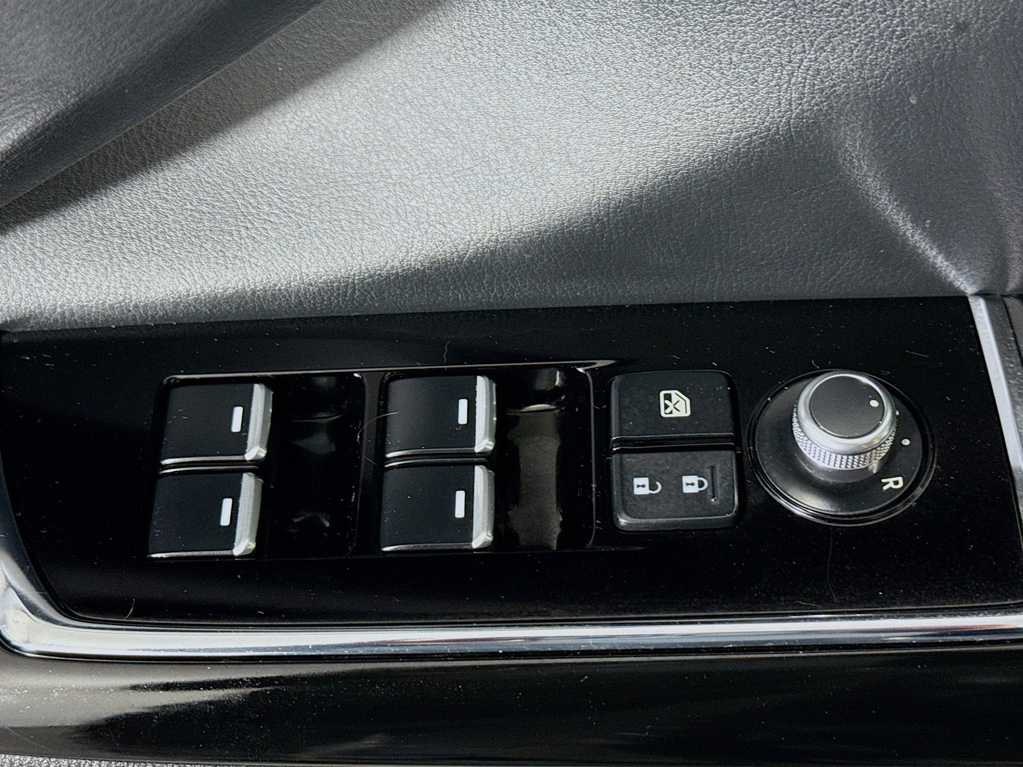 Used 2023 MAZDA CX-9 Touring image 24