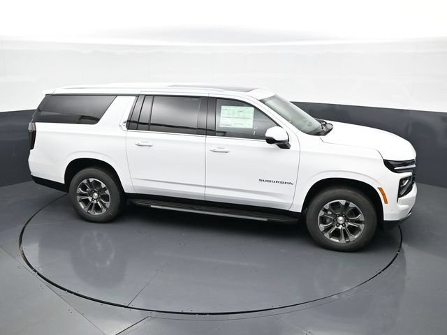 New 2026 Chevrolet Suburban LT w/ Comfort Package AWD/4WD image 41