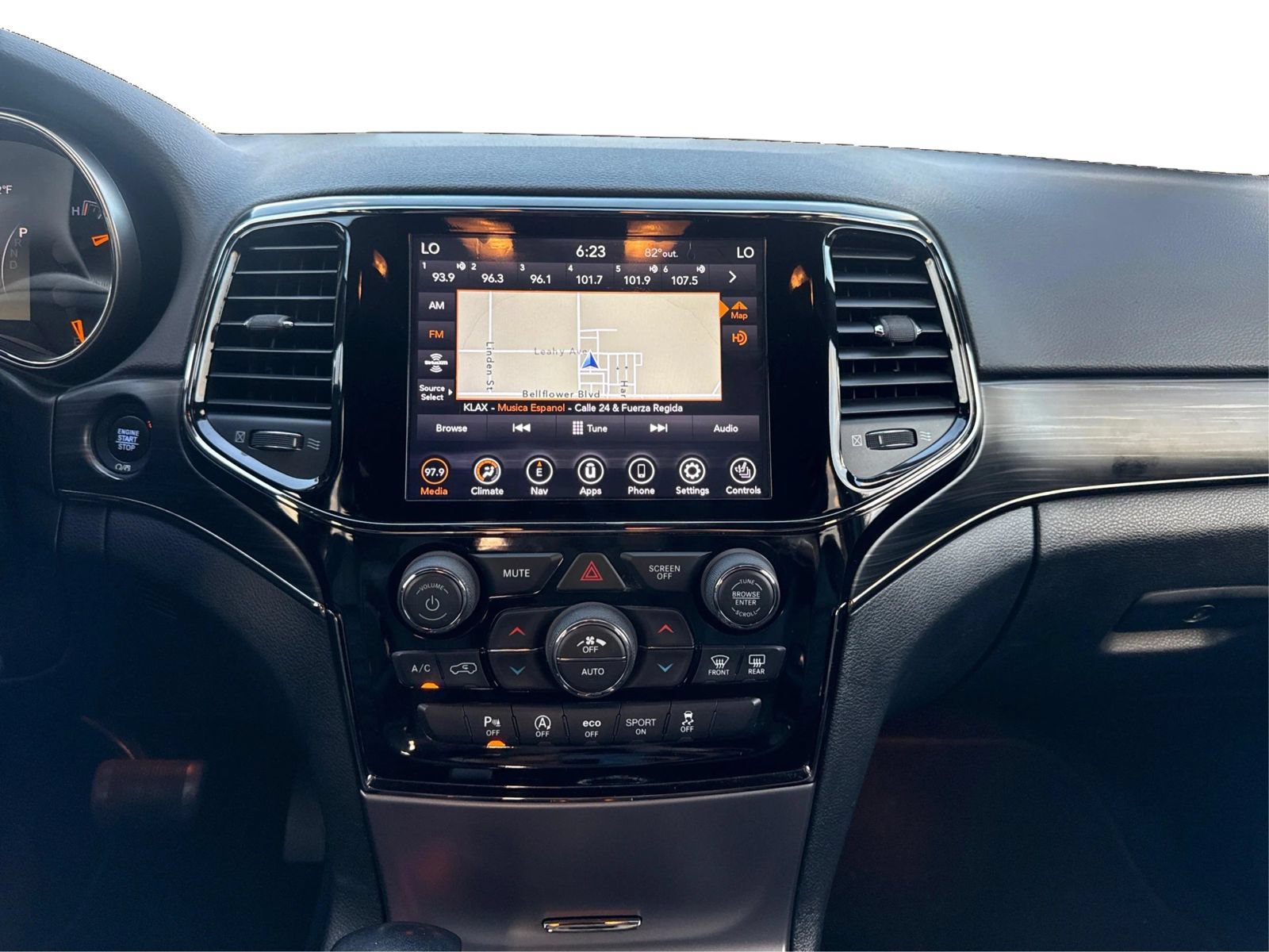 Used 2020 Jeep Grand Cherokee Limited X AWD/4WD image 14