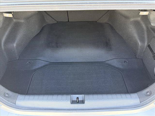 Used 2021 Honda Clarity Touring image 16