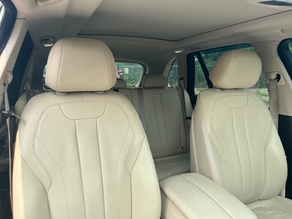 Used 2016 BMW X5 xDrive35i w/ Premium Package AWD/4WD image 42