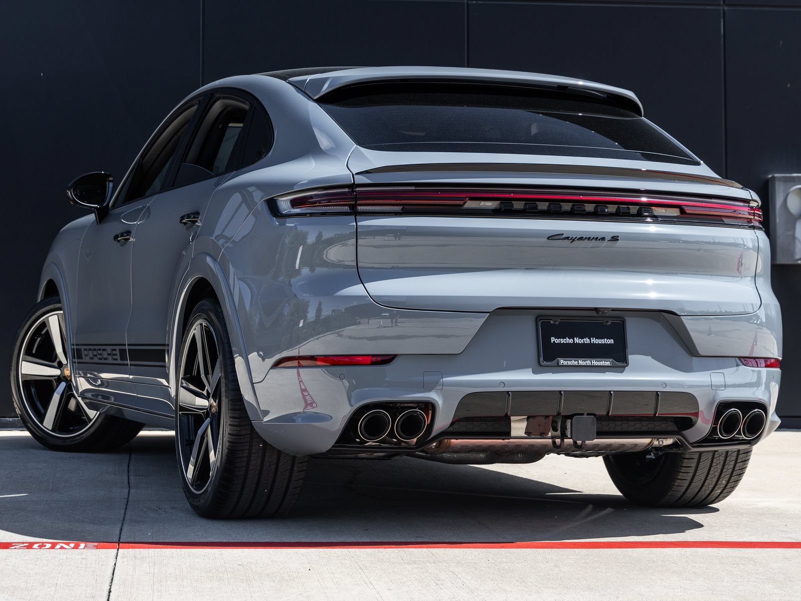 New 2026 Porsche Cayenne S AWD/4WD image 3